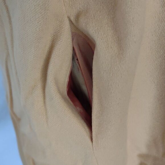 Vintage Reversible Woman's Wrap Around Wool Jacket - Picture 9 of 10